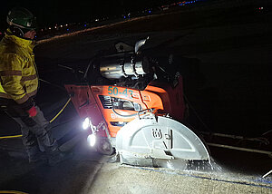Fugenschneider unter Druck