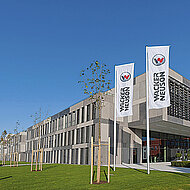 Positiver Gesch&auml;ftsverlauf im ersten  Halbjahr 2012 &ndash; Ver&auml;nderung im Vorstand