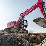 Beutlhauser: Raupenbagger f&uuml;hrt die Neuerwerbungen an