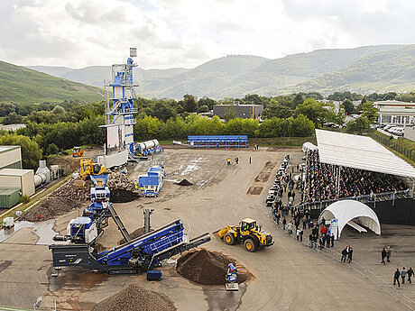 Wirtgen Group mit erneutem Umsatz-Rekord:  »Bleiben bei unserer Wachstumsstrategie«