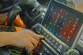 Bauhof Wertheim setzt auf Unimog-Geräteträger mit »Uni-Touch«