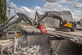 Erfolgreicher Einsatz für Schrottschere »SH490 Eagle III« 