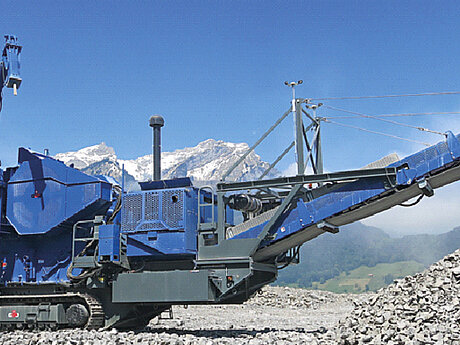 GIPO: Hartsteingewinnung im Steinbruch