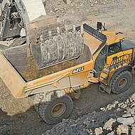 Bell Equipment: Willkommen im Steinbruch!
