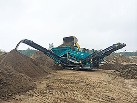 Christophel: Messetrio am Gemeinschaftsstand und »drei Farben solo«