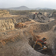 &raquo;Steinbruchtage Mendig&laquo;: Drei Tage lang stehen gro&szlig;e und kompakte Baumaschinen im Mittelpunkt