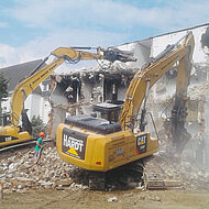 Zeppelin: Wo härtester Stahlbeton geknackt wird