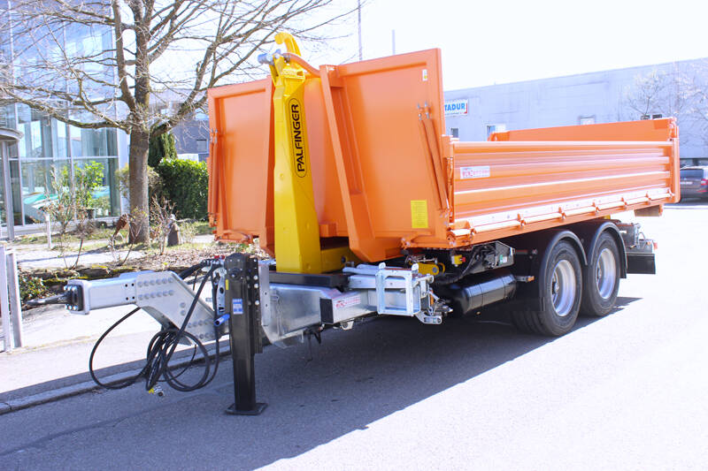 Münz Fahrzeugbau: Universelles Fahrzeug - ein Multitalent das Zeit und Kosten spart