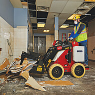 TORO: Kompaktnutzlader arbeitet emissionsfrei