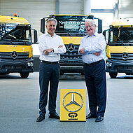 Millionstes Fahrzeug aus dem KundenCenter in W&ouml;rth &uuml;bergeben 