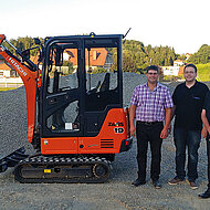 Hitachi bei Kiesel: Ideal f&uuml;r den Kanalbau und f&uuml;r individuelle Anschl&uuml;sse