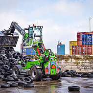 SENNEBOGEN: Teleskoplader anstatt Radlader