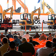 Auktion auf dem Gel&auml;nde der Messe M&uuml;nchen 