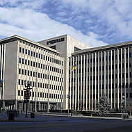 Caterpillar verlegt Zentrale von Illinois in die Region von Chicago