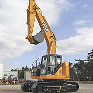 Zwei neue Kurzheck-Raupenbagger werden speziell f&uuml;r Europa gefertigt