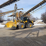 Riedler: Radlader besticht durch Aussch&uuml;tth&ouml;he und -reichweite