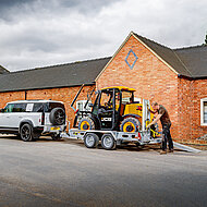Kleiner Teleskoplader mit gro&szlig;er Kabine