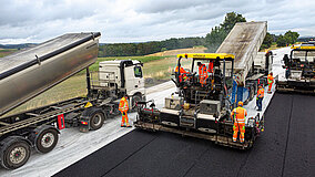 Nadler Straßentechnik auf der NordBau 2025: Lösungen für temperaturabgesenkte Asphalte