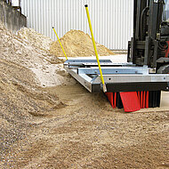 CLEANline: Der Baggerbesen f&uuml;r Baustelle und Bauhof