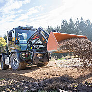 Drei Geräteträger für die moderne Landwirtschaft