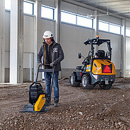 TOBROCO-GIANT: Gleich zwei Dutzend Verdichtungsger&auml;te f&uuml;r umfassende L&ouml;sungen