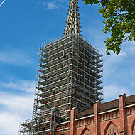 ALTRAD plettac assco: Gut ger&uuml;stet f&uuml;r die Kirchensanierung