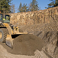 Zeppelin: F&uuml;nf neue Radlader von 30 bis 100&nbsp;Tonnen