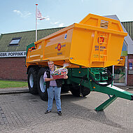 Alasco: Carla Agrar &uuml;bernimmt 24-Tonnen-Erdmulde