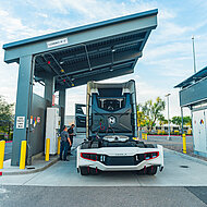 Iveco errichtet in Ulm im&nbsp;Rahmen von Hy-Five eine H₂-Tankstelle 