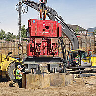 thyssenkrupp: Freireitender Vibrator &uuml;berzeugte bei Wabenverfahren