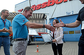 Kässbohrer feiert mit Gästen und zeichnet langjährige Partner aus