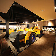 Gisbert Burgstaller er&ouml;ffnet &raquo;Traktoria&laquo; und zieht sich aus operativem Gesch&auml;ft zur&uuml;ck