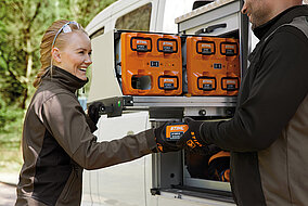 Bott – Stihl: Akkus auf der Pritsche sicher lagern und laden