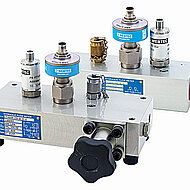 Webtec: Durchfluss, Temperatur und Druck in Hydraulikanlagen messen