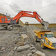 Gro&szlig;maschinen mieten: Leistung hoch, Risiko runter