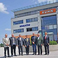 Topcon und Kuhn-Gruppe schlie&szlig;en Vertriebspartnerschaft