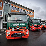 Daimler Truck: Knettenbrech +Gurdulic &uuml;bernimmt die&nbsp;ersten von mehr als 100 Fahrzeugen