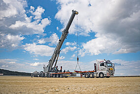 ES-GE – Liebherr – Faymonville: Cleveres Gesamtkonzept für Kranausleger-Transportlösung