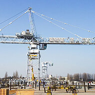 Manitowoc: Nach Kundenspezifikationen gebaute Potain-Turmdrehkrane unterst&uuml;tzen Logistik im Stahllager