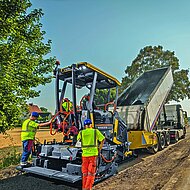 Volvo CE: Kompakte und wendige Stra&szlig;enfertiger