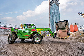 Neues Berliner Wahrzeichen: Zeppelin Rental unterstützt beim Bau