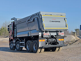 KH-Kipper: Für Kipperaufbau auf neue Generation verschleißfester Bleche zurückgegriffen