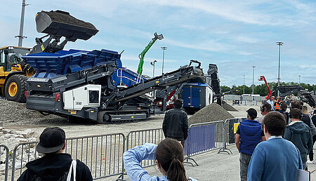 Asphaltrecycling im Fokus bei der Live-Demo in der Crushing Zone