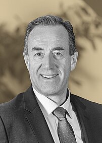 Bott: Uns sollte ein umsatzstarkes Jahr 2022 bevorstehen