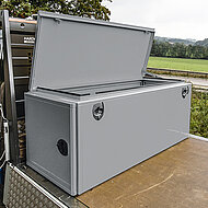 HS Schoch: Praxistrio f&uuml;r die Ladungssicherung auf der Pritsche