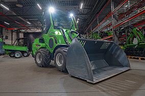 Zwischen Multifunktionslader und Hubarbeitsbühnen