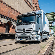 Daimler: Ma&szlig;st&auml;be im CO₂-neutralen Verkehr setzen