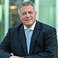 Zeppelin: Michael Heidemann im Amt als Zeppelin-Gesch&auml;ftsf&uuml;hrer best&auml;tigt