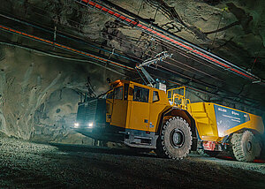 Batterieelektrische Trolley-Innovation im schwedischen Bergwerk