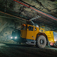 Batterieelektrische Trolley-Innovation im schwedischen Bergwerk